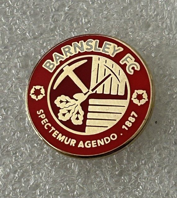 Barnsley ~ Old Crest Design
