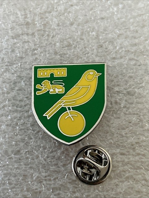 Norwich City ~ Classic Crest Design