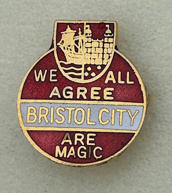 Bristol City ~ Original Coffer 1970's Badge