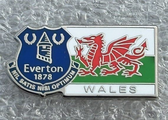 Everton & Wales Supporter Badge