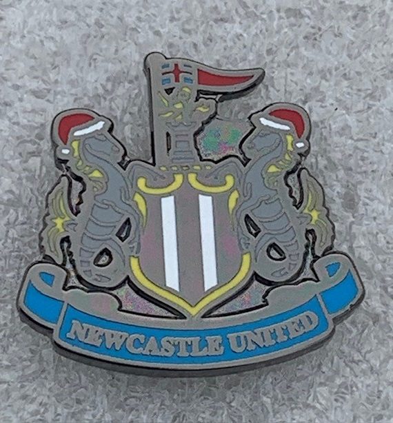 Newcastle United - Christmas Theme Crest