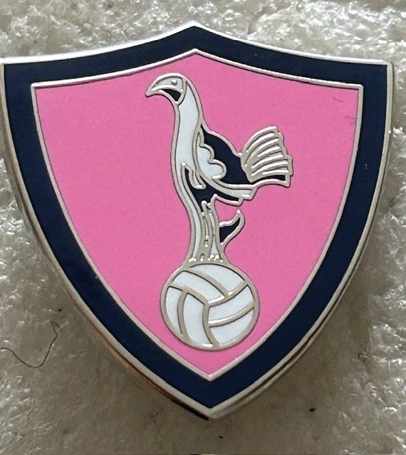 Tottenham Hotspur Enamel Badge ~ Shield Design