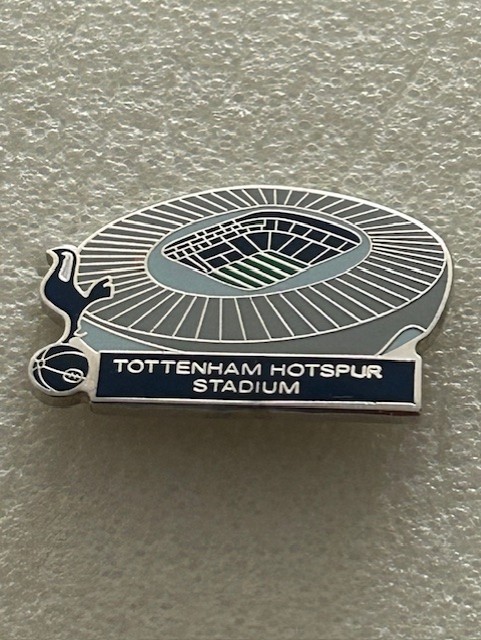 Tottenham Hotspur Enamel Badge ~ Stadium Design